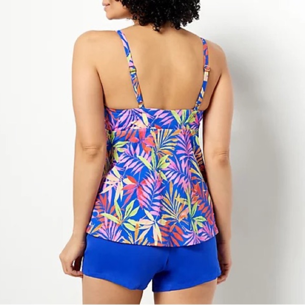Kim Gravel x Swimsuits For All Tie Front Top and Short Set - Picture 3 of 9